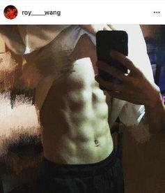 王源腹肌图片大全,健身成果惊艳亮相