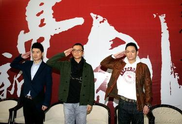 亮剑搞笑视频,笑翻军营，军魂闪耀