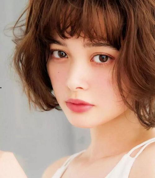 日本少女妆容,清新甜美，展现青春活力