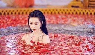 古装剧美女肚兜床亲戏,肚兜床畔的浪漫邂逅