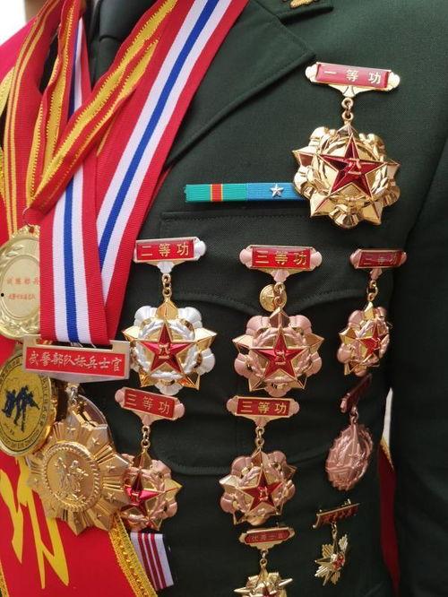 军功章图片,致敬英勇战士